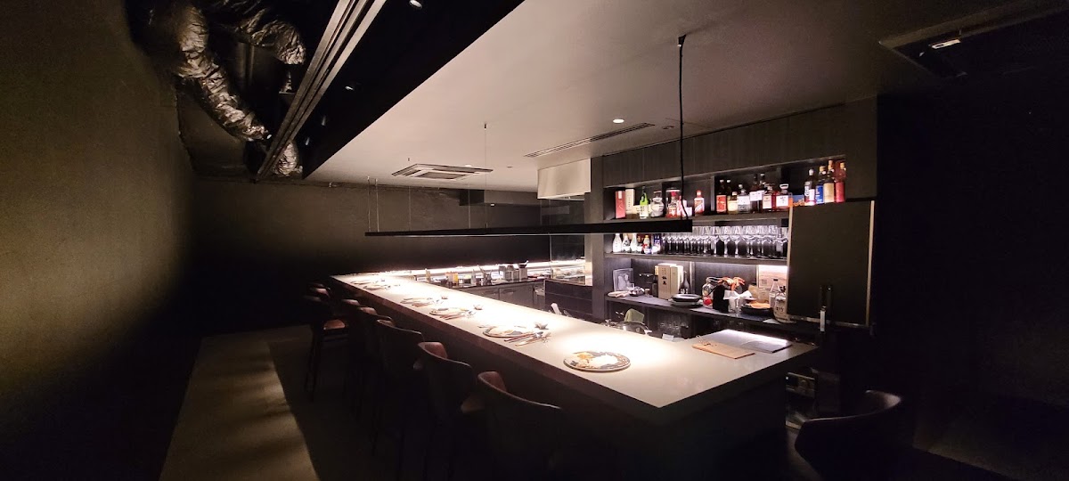 Ouroboros - Tokyo Chinese -